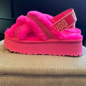 UGG pink Disco Cross Slide Suede - Women’s Size 5.